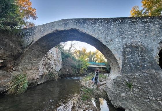 Désordres structurels d'un pont - solutions de renforcement (Bouches-du-Rhône)